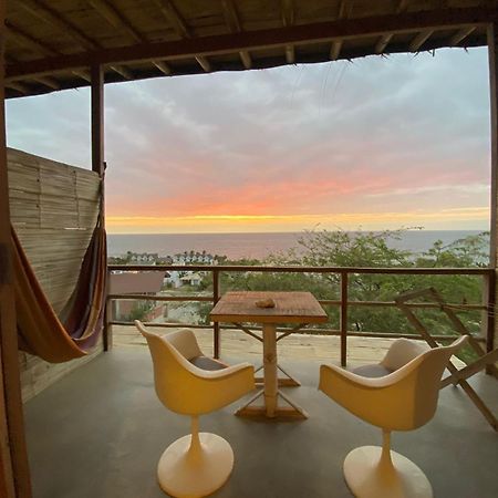 Altavista Casa De Huespedes Apartment บีชายีโต ภายนอก รูปภาพ